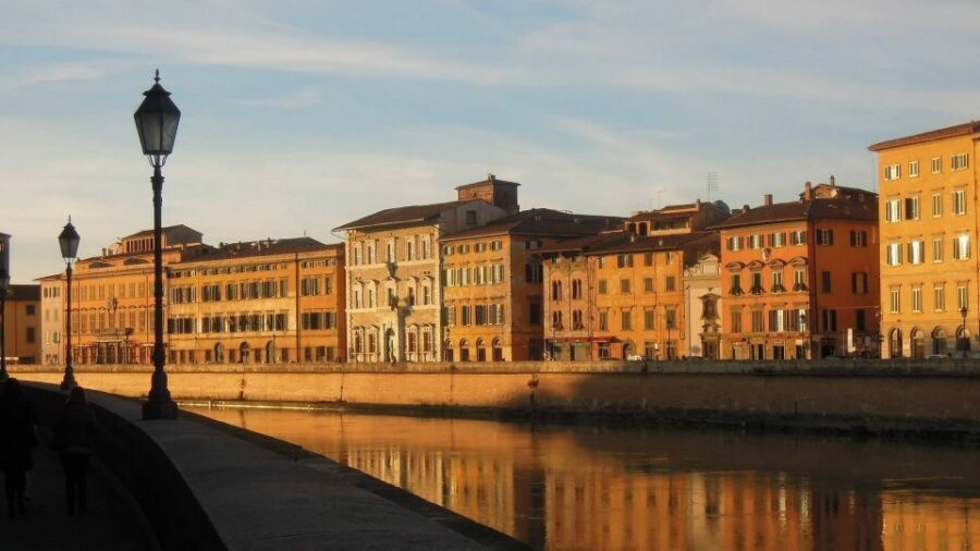 Pisa: 2.5 Hour Guided Tour w/ Leaning Tower & Cathedral - Entering the Cathedral of Pisa Without Rushing