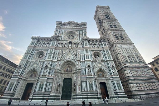 Pisa and Florence: Shore Excursion from La Spezia Cruise Port - Santa Croce and the Duomo complex: old Florence, seen on your feet