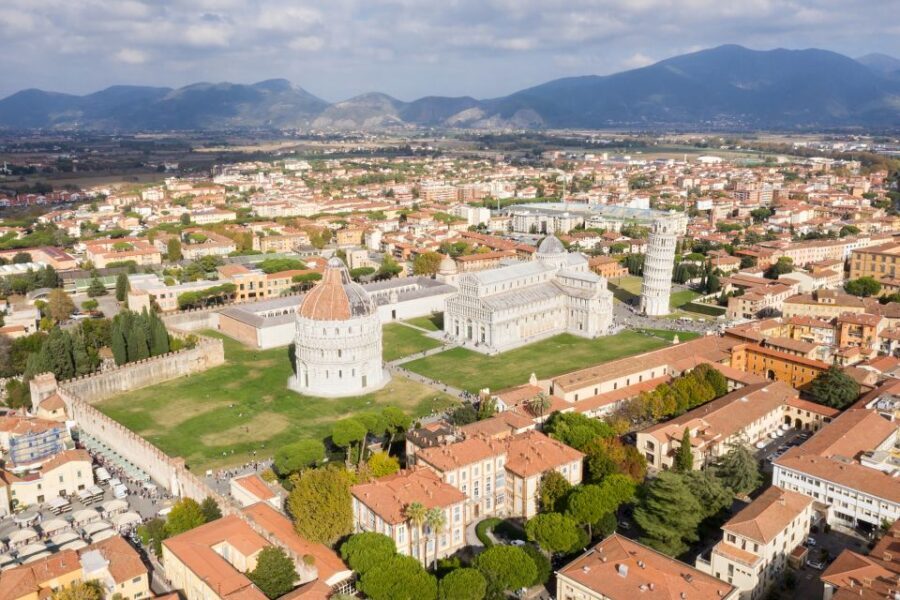Pisa and Lucca: Private Full-Day Tour by Deluxe Van - What you’ll learn about history before Rome