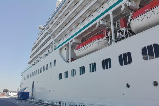 Pisa/Florence from Livorno - Private Mercedes from Livorno: what the logistics feel like