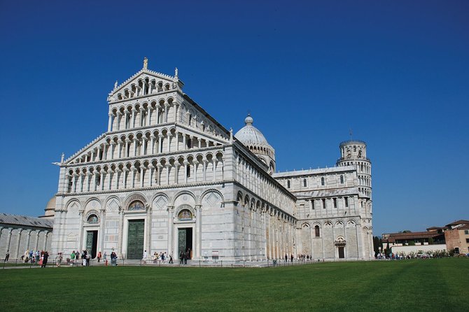 PISA HALF-DAY: from Florence by minivan with Leaning Tower ticket - Reserved Leaning Tower tickets and the 294-step reality