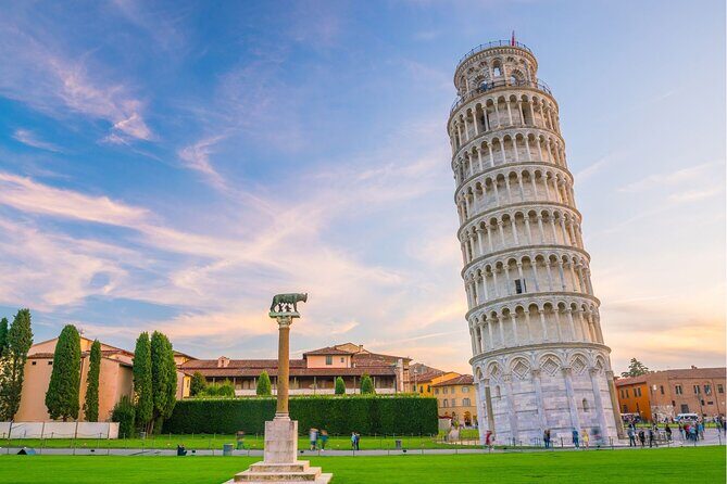 Pisa: Timed Entrance to Leaning Tower & Cathedral with AudioGuide - Should you book this timed-entry Tower and Cathedral combo?