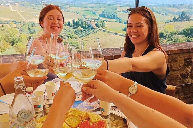 Pisa, Vinci, Tuscany, Wine tasting all in one day! - Small Group - Vinci on your timetable: Leonardo’s hometown in one hour