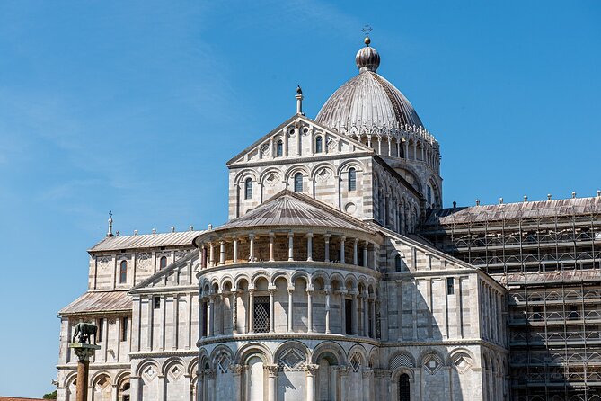 Pisa Walking Tour: Leaning Tower & Miracle Square - Battistero di San Giovanni: the acoustics and the Nicola Pisano connection