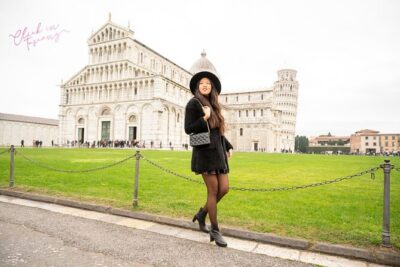 Pisa walking tour with private shooting - Stop 2: Lungarni di Pisa, Ponte di Mezzo, and Palazzo Blu Views