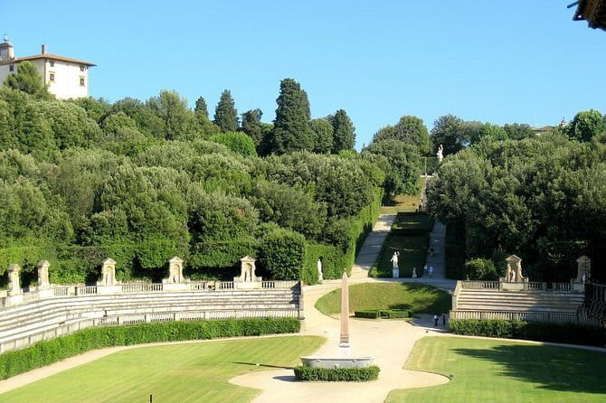 Pitti Palace & Boboli gardens tour with a Local Guide - Stop 1: Galleria Palatina and the Medici court’s art tastes