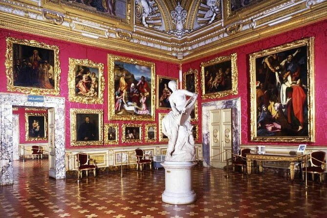 Pitti Palace Small Group Tour - Headphones and Small Groups: Hearing the Guide in an Echo-Heavy Palace