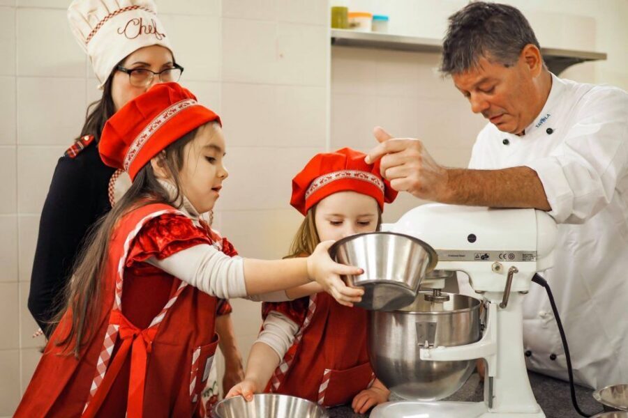 Pizza & Gelato: Cooking Class in central Florence - Key highlights to know before you go