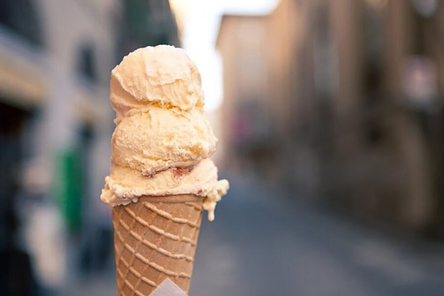 Pizza & Gelato: Cooking Class in central Florence - Wine and Tasting: Eating What You Made, Together