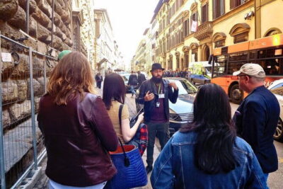 Power and Prestige: The Medici Walking Tour of Florence - Ponte Vecchio to Oltrarno: the route changes, the story turns