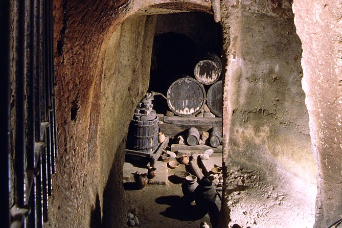 Pozzo della Cava Admission Ticket - Photography and small shopping: the pottery moment at the end