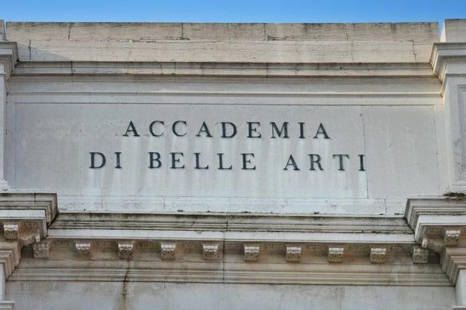 Private Accademia Gallery Guided Tour in Florence - Meet at Via Ricasoli, then enjoy a calm 1-hour plan