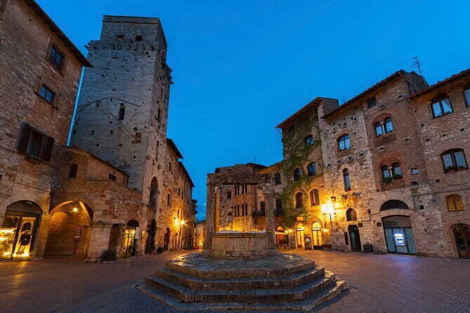 Private Chianti Full Immersion Tuscany & Wine from Florence - San Gimignano in about 30 minutes: towers, Vernaccia, and a quick walk