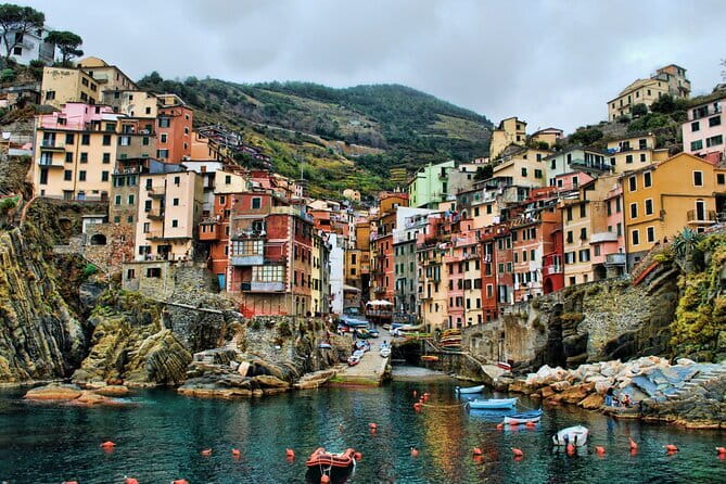 Private Day Trip to Cinque Terre and Pisa from Florence - Corniglia in the mix (or optional): the vineyard-town vibe