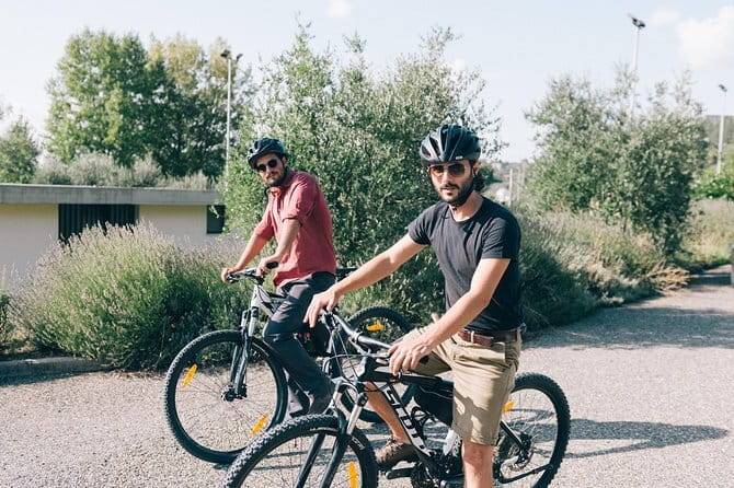 Private E-bike Tour in Chianti from Florence - Piazza della Repubblica: easy start, easy end