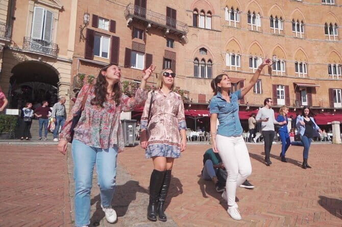 Private Excursion to Siena, San Gimignano and Chianti Landscapes - Siena walking tour: Piazza del Campo and the city’s big stories