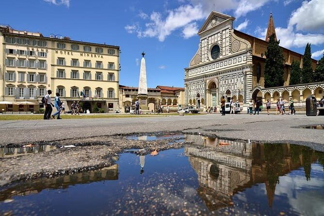 Private Florence Highlight Half Day Tour - Ponte Vecchio: the bridge with a survival story