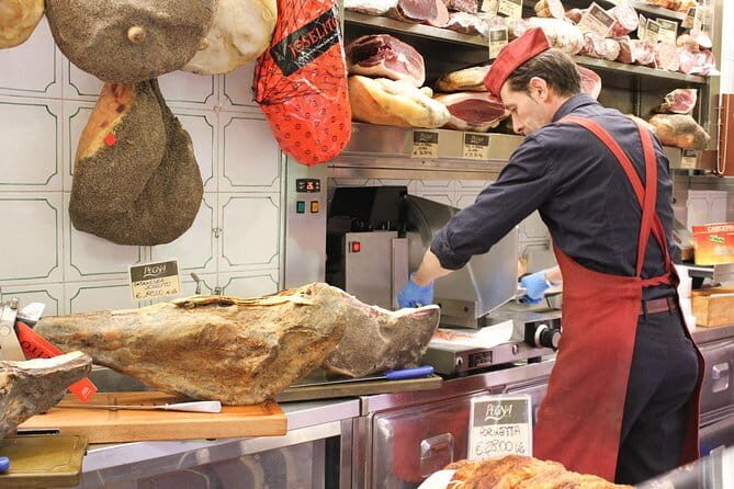 Private Florence Market Tour and Pasta Making Class with Cinzia - Choosing the Pasta Class Menu: Three Pastas or Pasta Plus a Main