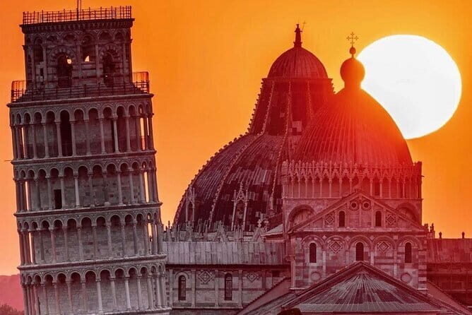 PRIVATE Full-Day Tour around Pisa and Lucca from Florence - Key points that make this Pisa and Lucca day work