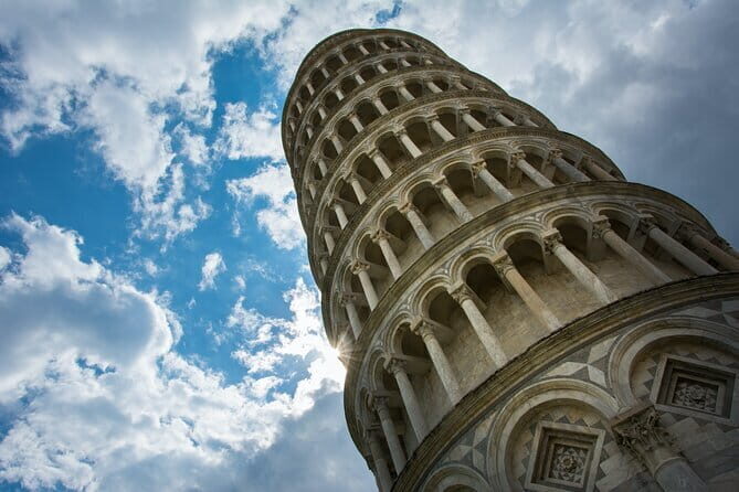 PRIVATE Full-Day Tour around Pisa and Lucca from Florence - San Martino and San Michele: quick church stops that actually matter