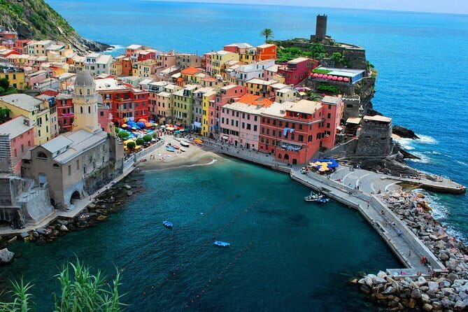Private Guided Hiking Cinque Terre Day From Florence - Stop 4: Vernazza lunch stop—the charm plus the break you need