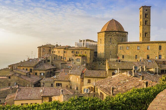 Private guided tour of the medieval village of Volterra - Cattedrale di Santa Maria Assunta: what to expect at the Duomo stop