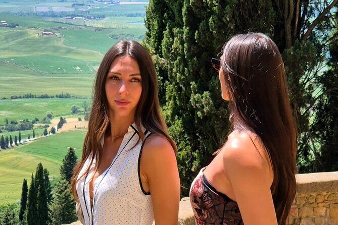 Private guided tour of the medieval village of Volterra - Walking the medieval center: alleys, anecdotes, and the mining story