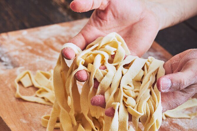 Private Home-Made Pasta Cooking Class in Pisa. - Making Pasta Dough From Scratch With Dante’s Step-by-Step Guidance