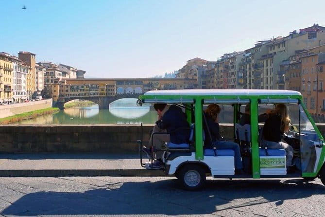 Private Kids Treasure Hunt in Palazzo Vecchio. Timed entry! - Meeting point: Fontana del Nettuno start, easy return