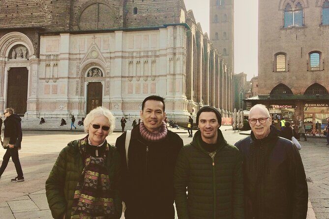Private Local Tour Guide Bologna: Kickstart your Trip, 100% Personalized - Stop 3: Mercato delle Erbe and how locals shop and snack