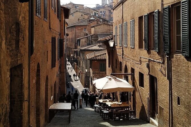 Private Minivan Tour to Siena and San Gimignano from Florence - Piazza del Campo and the Palio horse-race square