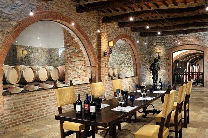 Private Tour and Wine Tasting at Castle-Wineries in Chianti from Florence - Florence pickup and the Chianti drive that sets the mood