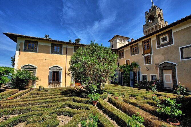 Private tour Brunello di Montalcino and Nobile di Montepulciano wine experience in Tuscany - Piazzale Michelangelo at sunset: the finish that frames the day