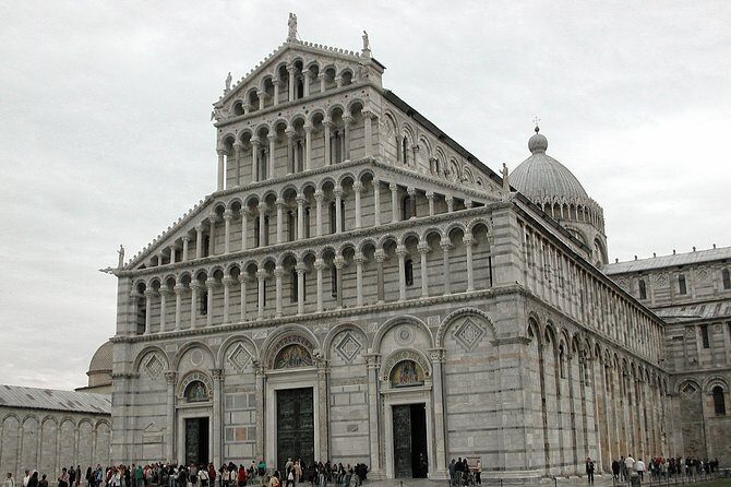 Private Tour of Leaning Tower Pisa Top Attractions w Local Guide - Price and value: is $297.85 per person worth it?