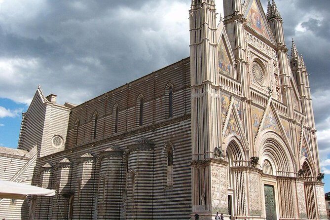 Private Tour of Orvieto including Duomo (Cathedral) - Orvieto in Two Hours: What This Private Walk Really Does