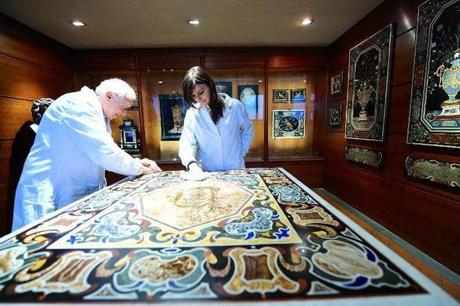 Private Tour of Uffizi and Accademia Gallery with David - The guide is the real product here