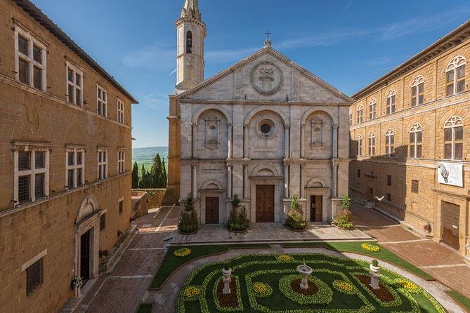 Private Tour: Pienza and Montalcino Organic Cheese and Wine Tour - The calm advantage of a private Siena-to-Tuscany day