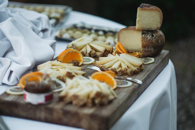 Private Tour: Pienza and Montalcino Organic Cheese and Wine Tour - Price and value: paying for private, not just places