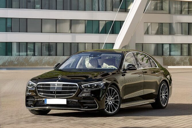 Private Transfer To or From Florence Airport ,Station and Hotel - Where You Meet the Driver: FLR, SMN, and Your Hotel Lobby