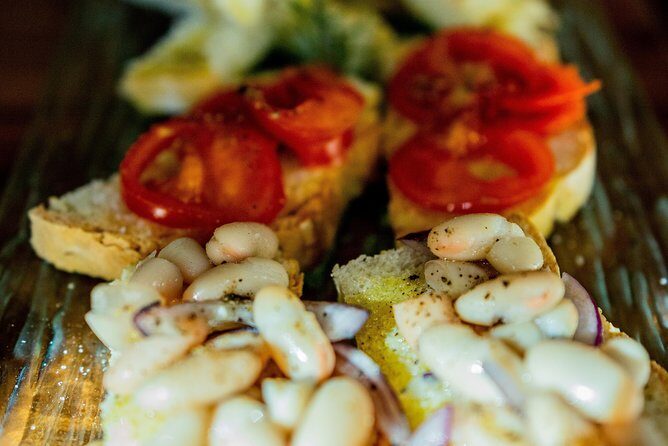 Private Tuscan meal with Wine and EVO oil tasting - What the private flow feels like (and why the pacing works)
