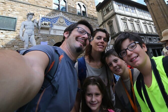 Private Uffizi and Accademia Time Entry Hidden Art Walking Tour - Timing, weather, and how the day flows