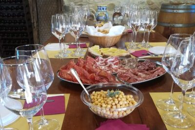 Private visit to the Brugnoni winery with tasting of 4 wines - Your tasting: 4 wines, with extra pours possible