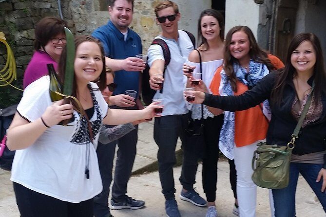 Private Wine Safari! Off-Road, Lunch in Winery in Tuscany! - Who should book this Private Wine Safari, and who should think twice