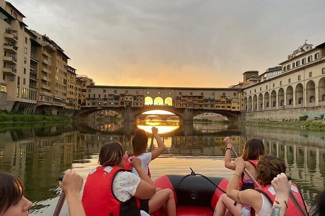 Rafting on the Arno River in Florence under the Arches of Pontevecchio - Where to Meet: Spiaggia sull’Arno near Piazza Giuseppe Poggi