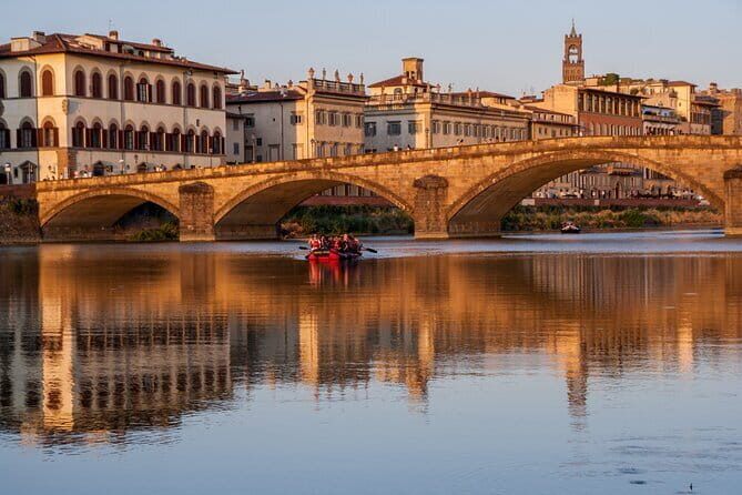 Rafting on the Arno River in Florence under the Arches of Pontevecchio - The 2-hour Downstream Route Through Florence’s Historic Center