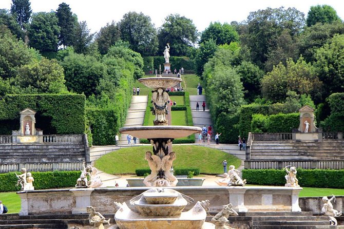 Royal Paths of Florence: Explore the Boboli Gardens - Viottolone to the Isolotto: The Ocean Fountain Moment