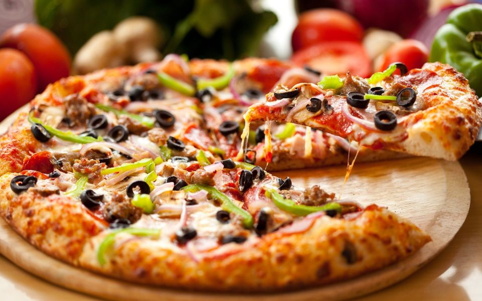 San Gimignano: 2-Hour Pizza Class & Wine Tasting - Who this pizza and wine class fits best