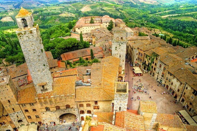 San Gimignano and Volterra private tour: etruscans, romans and middle age jewels - Why San Gimignano + Volterra Is Such a Strong Pair