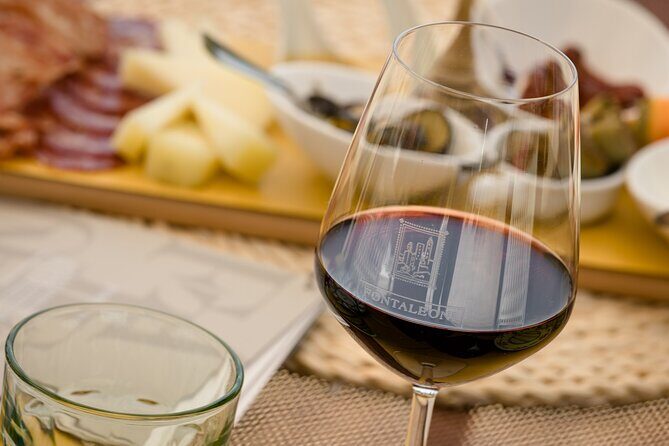 San Gimignano: Chianti wine tasting - Where this Chianti tasting starts in San Gimignano