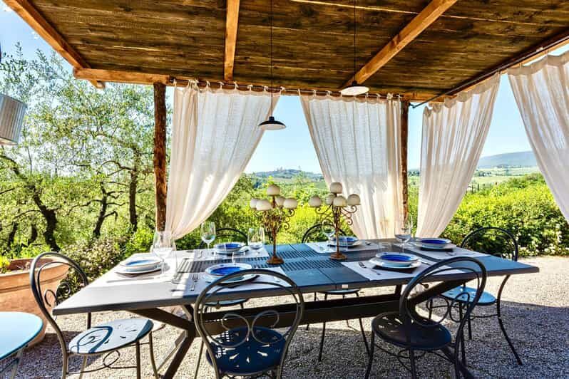 San Gimignano: Home Restaurant Luxury Dinner with Wine - Key Things You’ll Notice Right Away